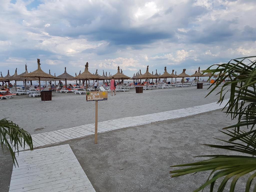 E&E Mamaia Nord Διαμέρισμα Năvodari Εξωτερικό φωτογραφία